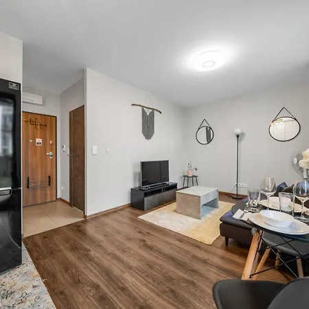 Apartment Kasprzaka 29c - Terrace, Workspace, Expo - By Rentujemy